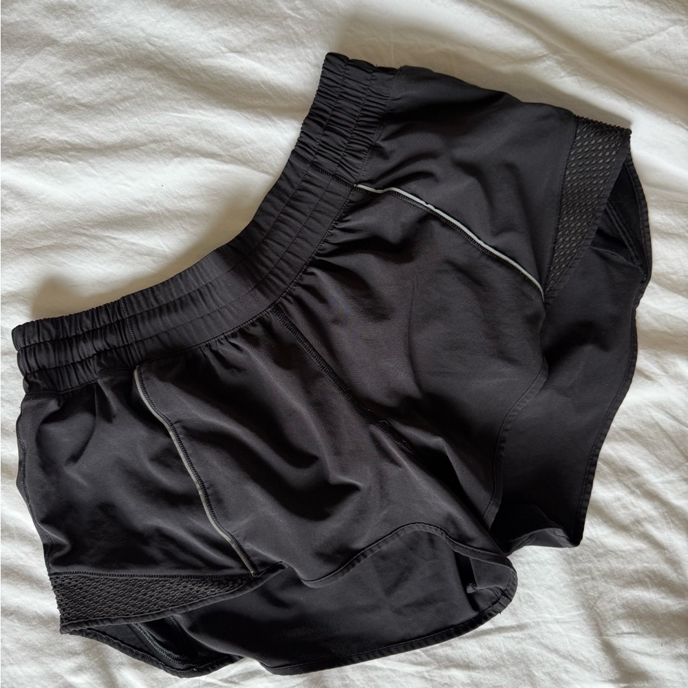Lululemon short running short
